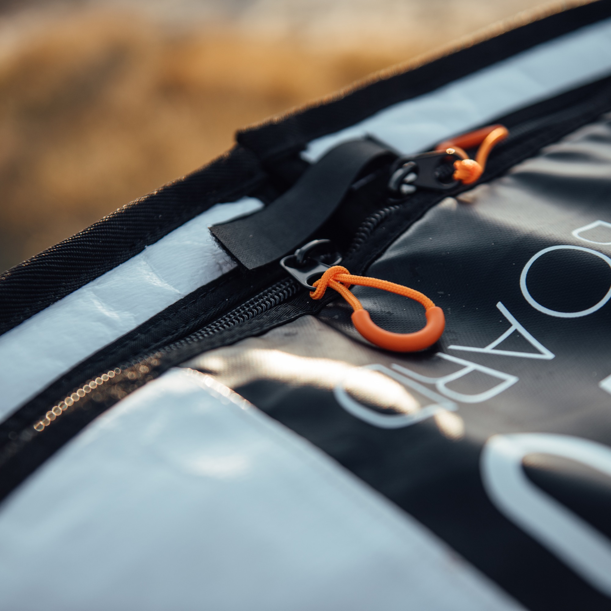 Pro Luxury Foil action 1